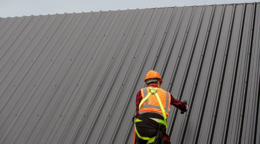 Professional residential roofers in Sears, MI